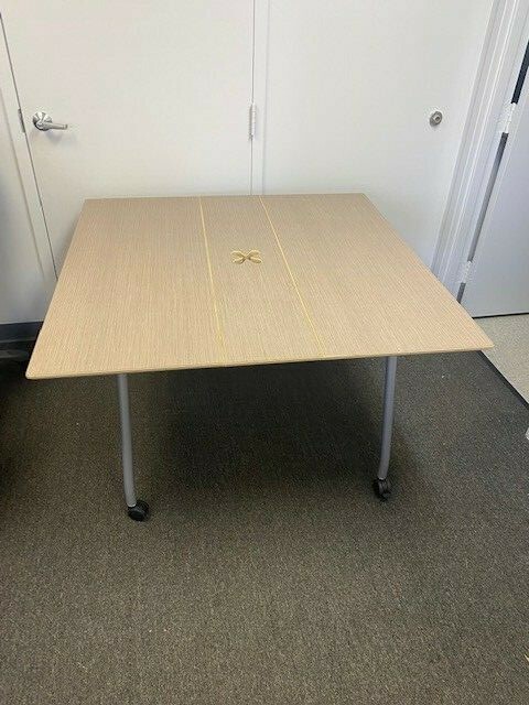 Herman Miller Intersect Folding Table, Desk, Conference, Multipurpose Table