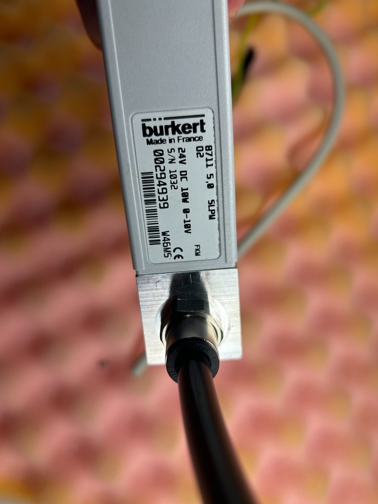 Burkert 8711 Gas Flow Transmitter 5,0 SLPM 24VDC