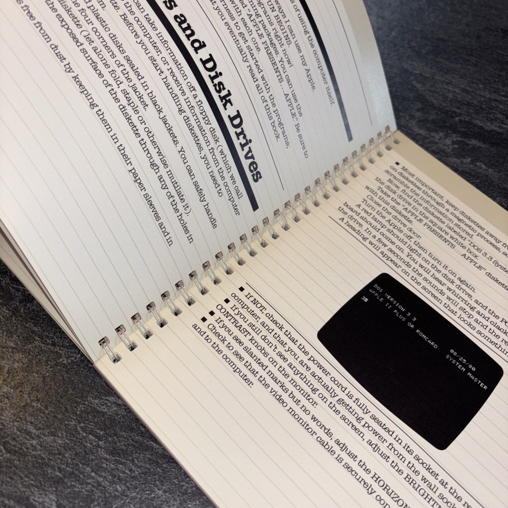 Apple Computer Family System Owner's / Reference Setup Guide 1981 #R