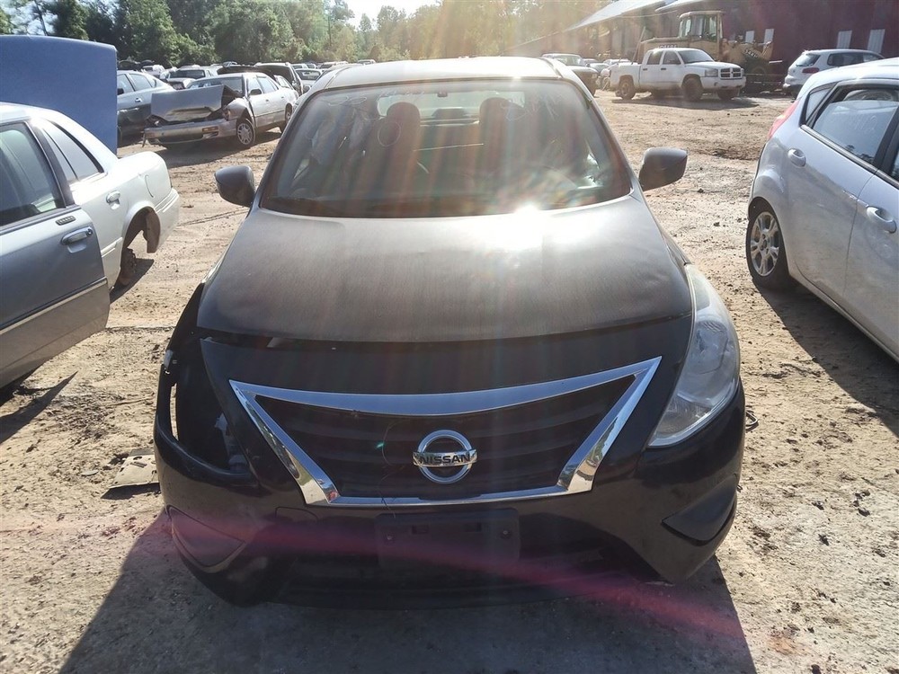 VERSA 2016 Fuse Box Cabin 43125