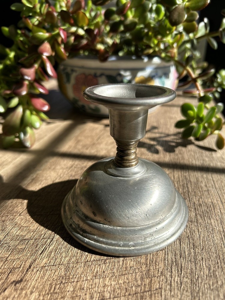 Oneida candle holder