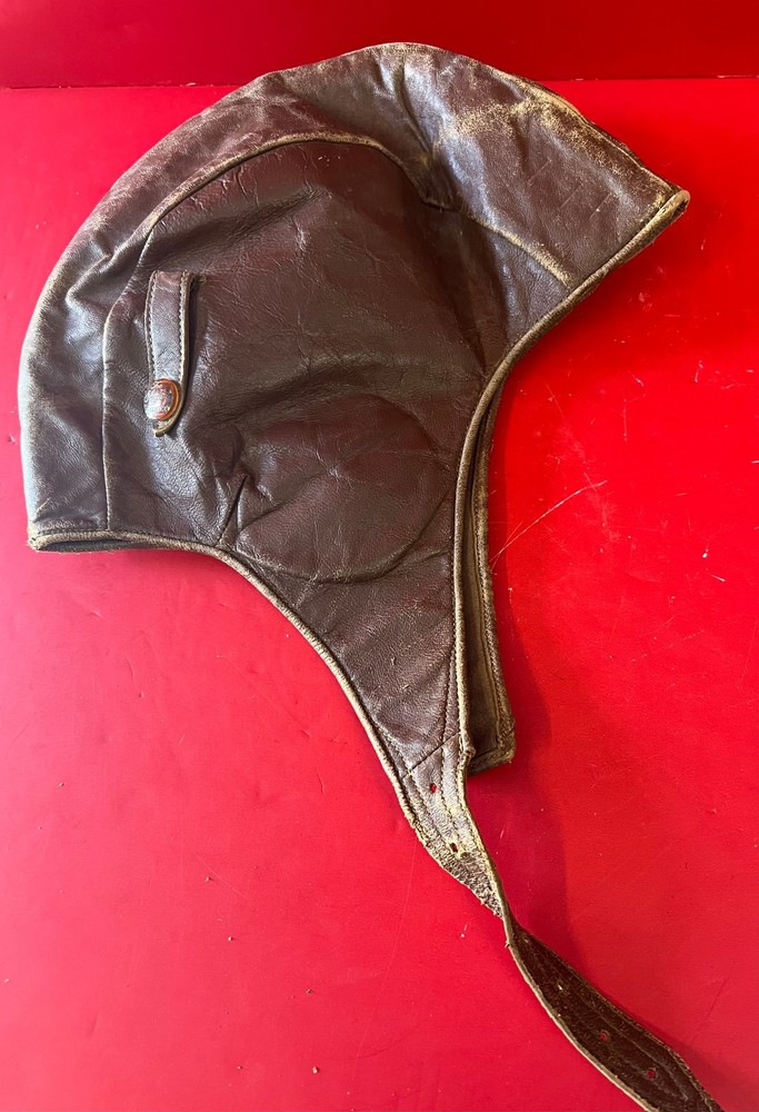 VINTAGE “EAGLET” LEATHER FLYING HELMET