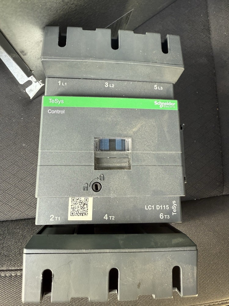 60 HP Schneider Electric Soft Starter 3 Phase