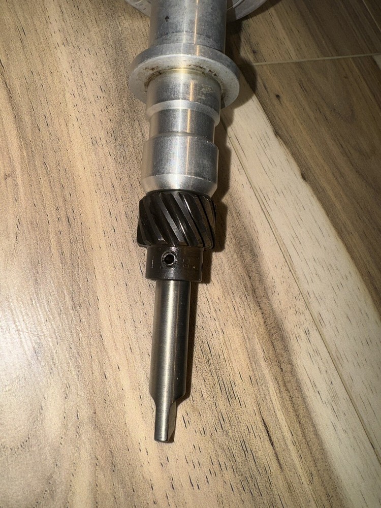 Mallory® Ignition distributor - Part # YLM673AV CAP NO: 271B