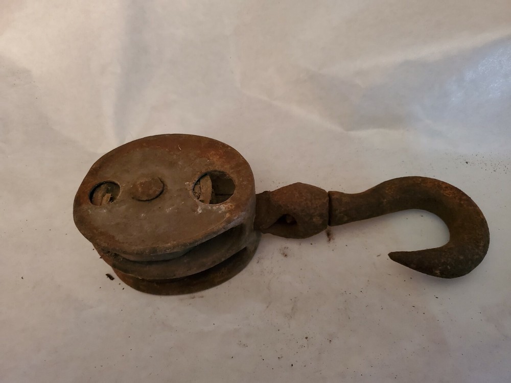 Vintage Iron Double Pulley for Rope Rustic Décor