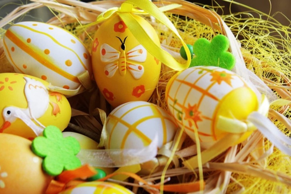 32-Pack 2.75 Inch Craft Foam Eggs Polystyrene Foam for Easter DIY Decoration