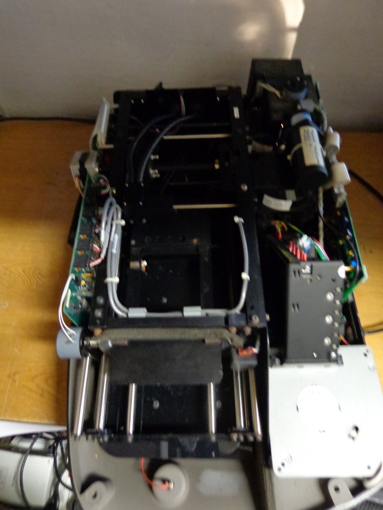 BIOTEK MODEL FL600 MICROPLATE FLUORESCENCE READER (Power Test Only)