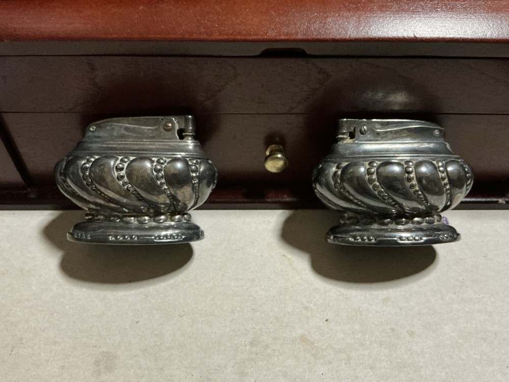 Vintage Ronson Crown Table Lighter Silver Plate 1950s