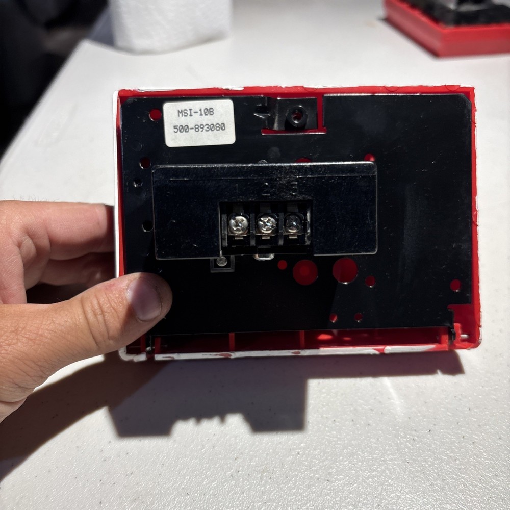 SIEMENS CERBERUS PYROTRONICS MSI-10B MANUAL PULL STATION FIRE ALARM