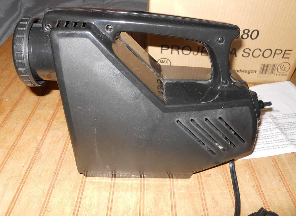 Scope E-9680 Projector w/Original Box by Bandwagon Tracing Projector