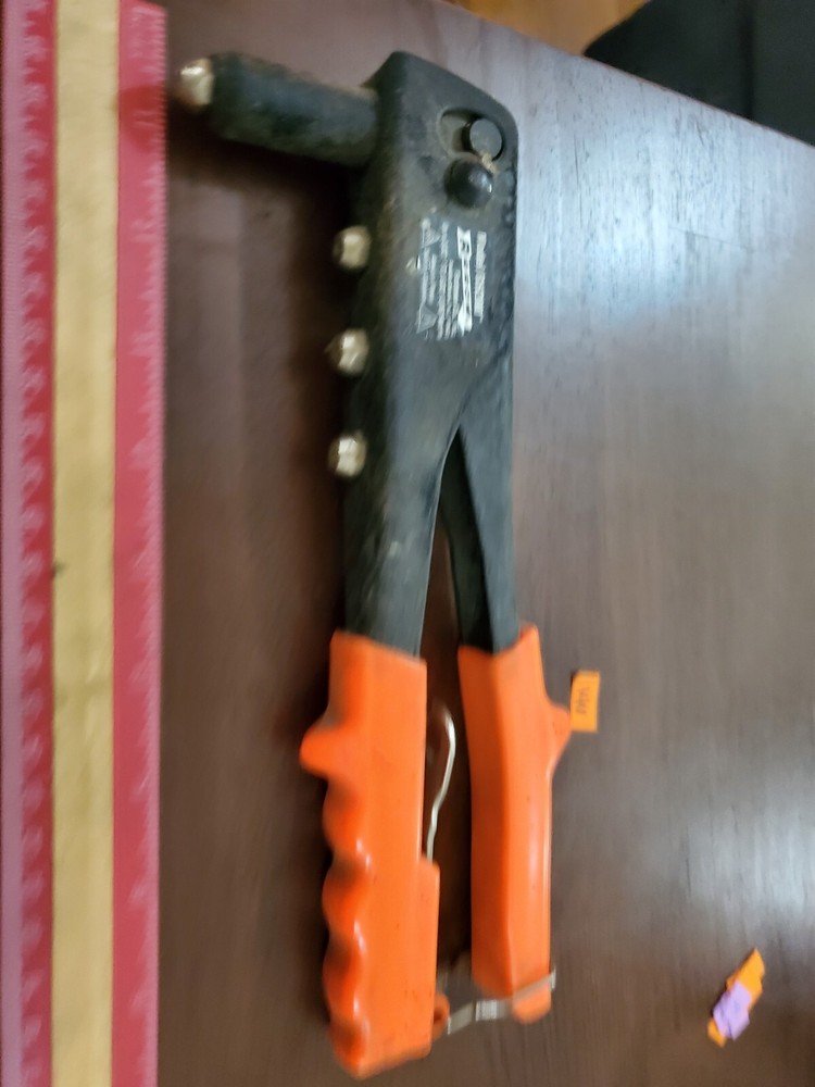 Arrow Fastener Rivet Tool Model RH 200 4 sizes