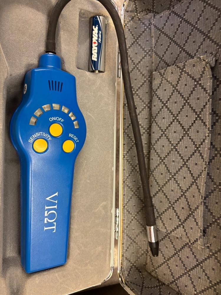 Portable Refrigerant Leak Detector