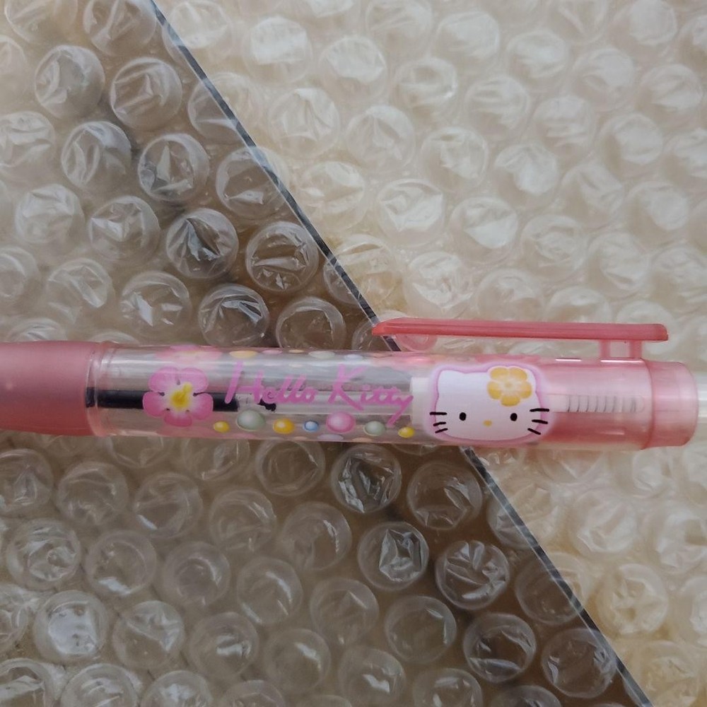 hibiscus kitty pen