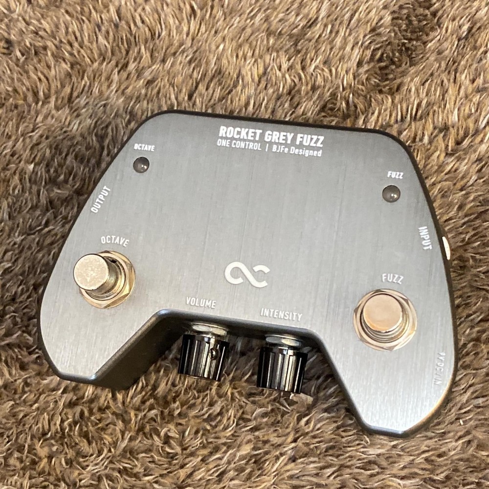 Used ONE CONTROL Rocket Grey Fuzz Effect Pedal