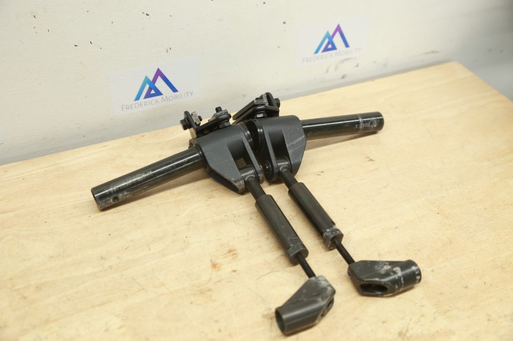 Quantum V2 12-20" ARMREST MOUNTS Angle Articulation Brackets - Edge 2.0 3 4Front
