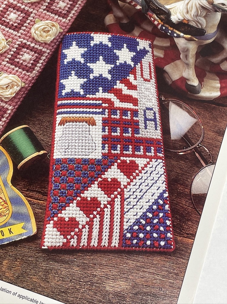 Eyeglass Case 2 Designs Rose & Patriotic Annie's Plastic Canvas Pattern