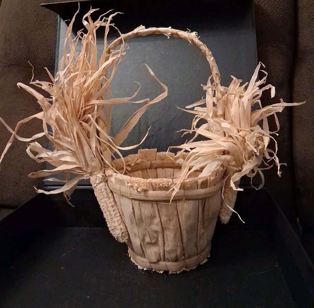 Harvest Corn Husk Basket 10.5" High