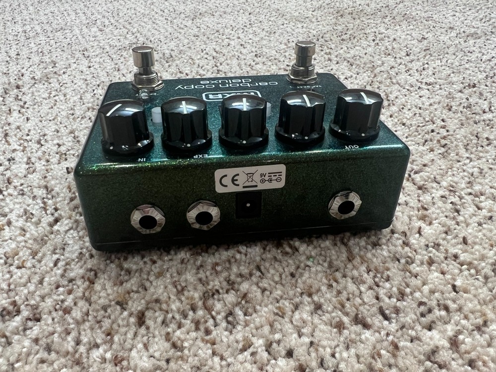 MXR M292 Carbon Copy Deluxe Analog Delay Pedal