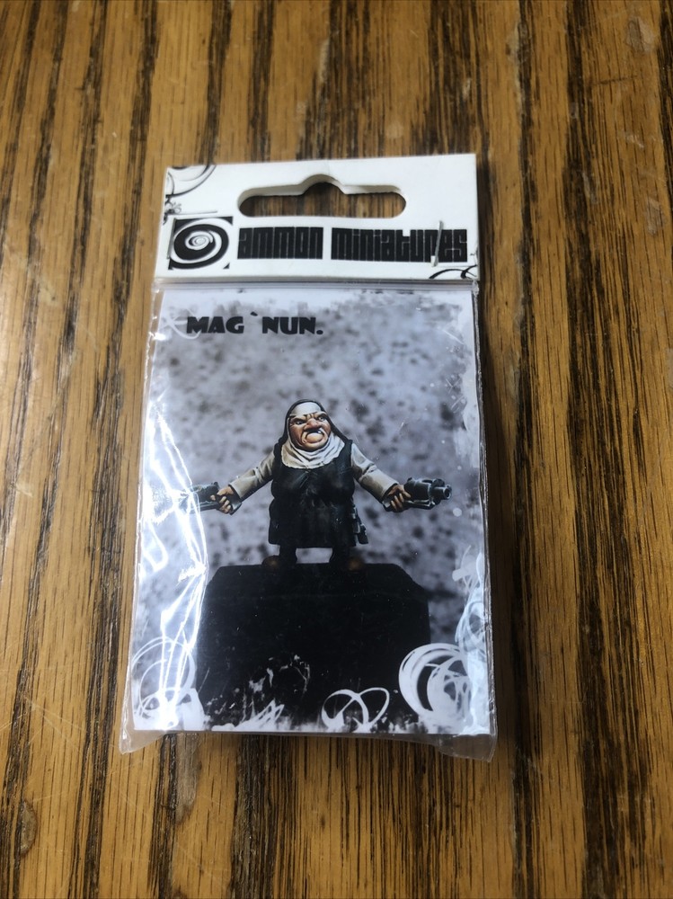Ammon Miniatures Mag Nun