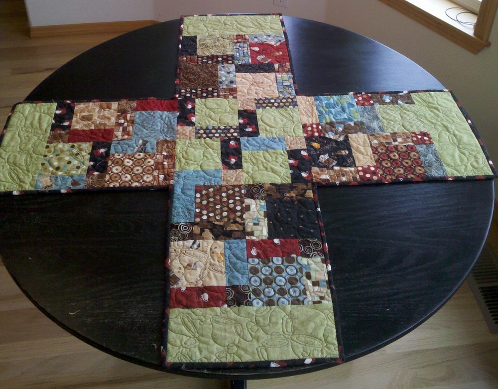 PLACEMAT TABLE TOPPER PATTERN The messy table solution! Reversible too