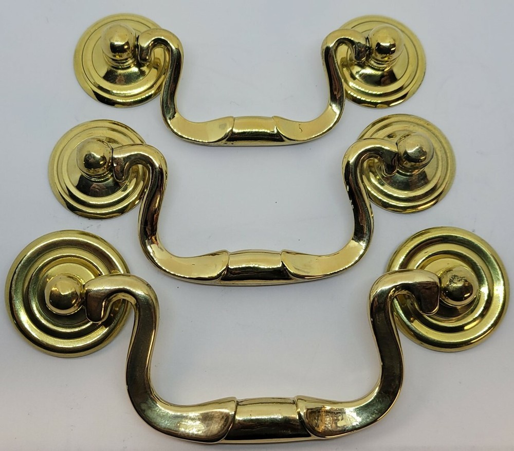 2.5, 3, 3.5" Centers Queen Anne Style Swan Neck bail pull handle solid brass new