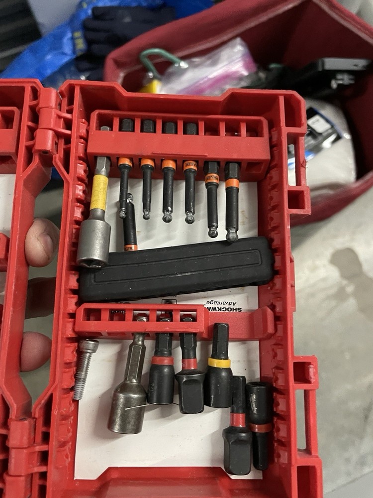 Milwaukee Tools Shockwave Impact Driver Set