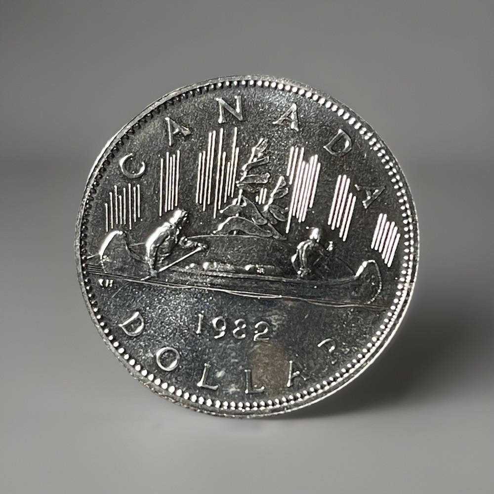1982 canada proof dollar Very Nice 😊