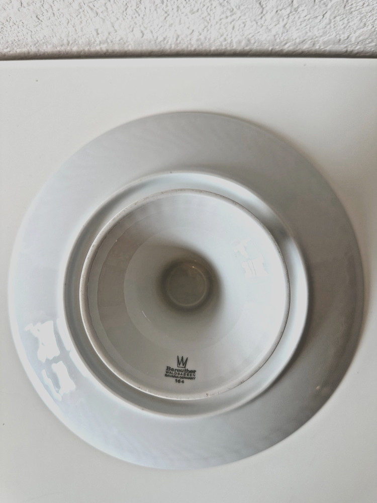 Bareuther Waldsassen Cake Stand Bavaria Germany Fruit & Nut Pattern 11.5"