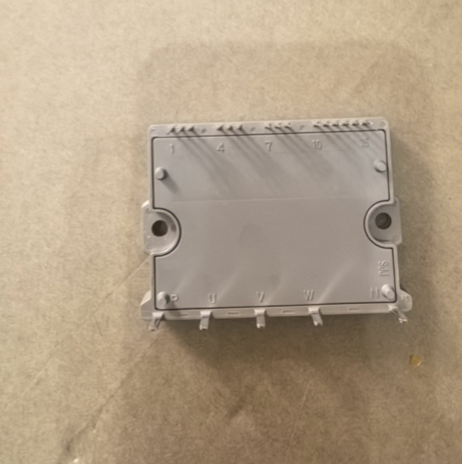 New FUJI 6MBP30VAA060-50 IGBT Thyristor Module