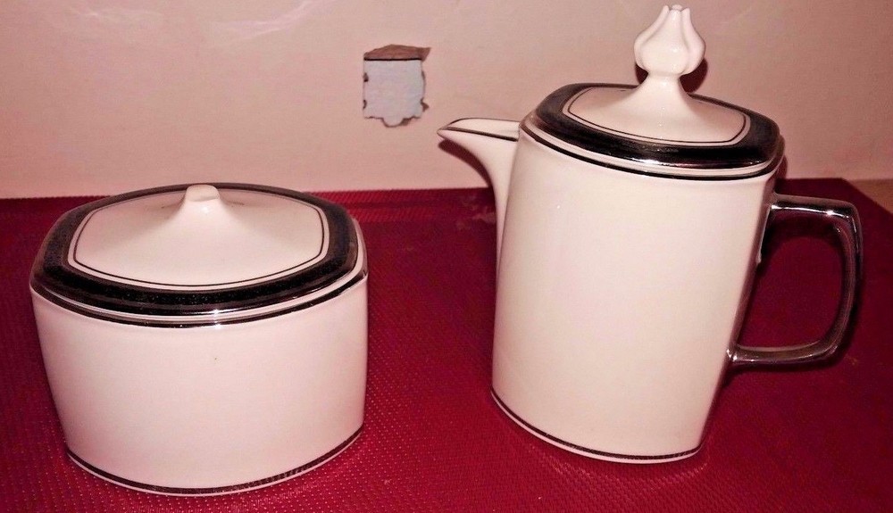 Franciscan Moon Glower creamer