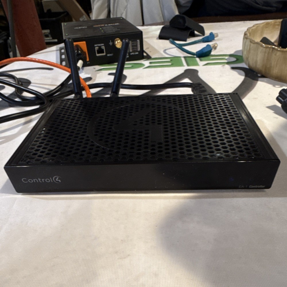 Control4 EA-1 Smart Home Hub Automation Controller Wired Wireless