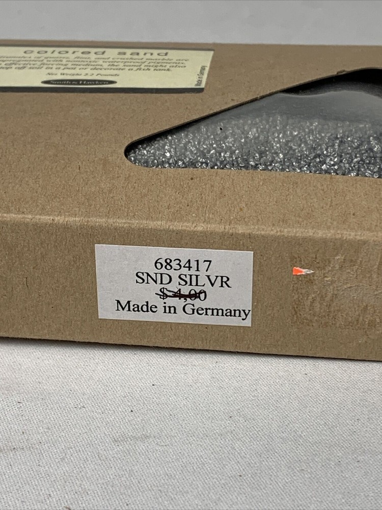 Smith & Hawken Silver Colored Sand Crushed Quartz, Flint And Marble (2.2 Lbs)