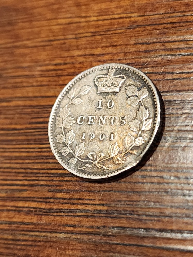 1901 Canada 10 Cents Silver Coin