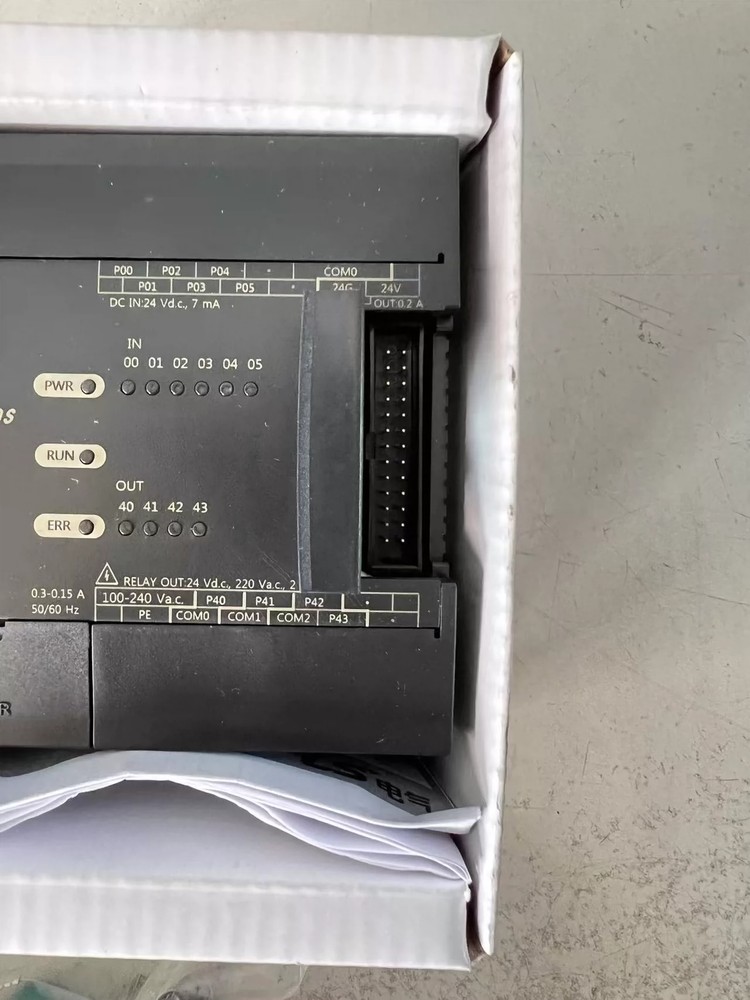 1pc LS K7M-DR10UE New Programmable Logic Controller