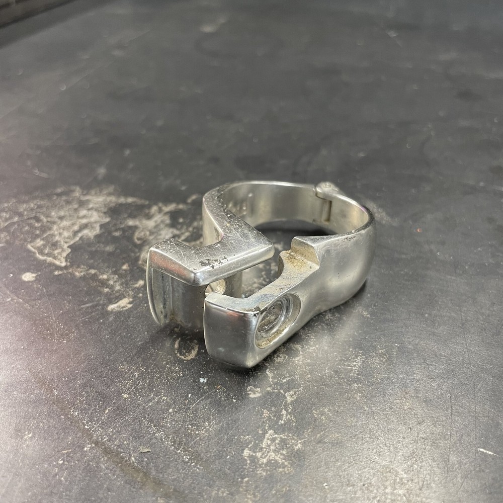 Front Derailluer Clamp Adapter - 31.8mm - Used