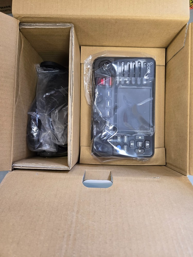 Icom M510 Fixed Mount VHF Radio