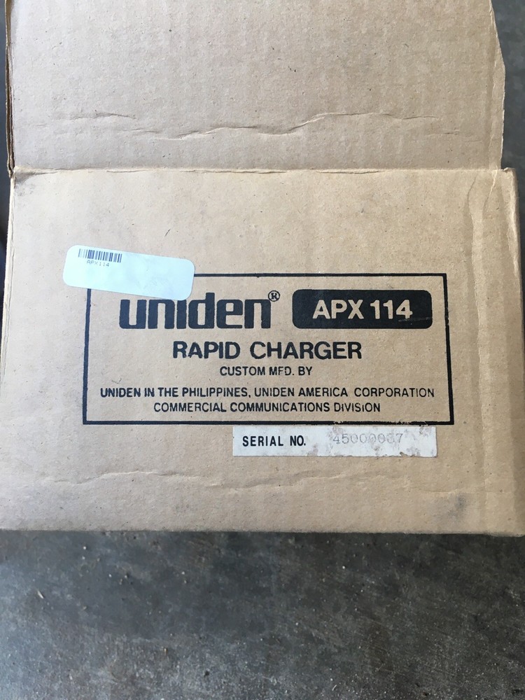 Uniden APX 114 Charger