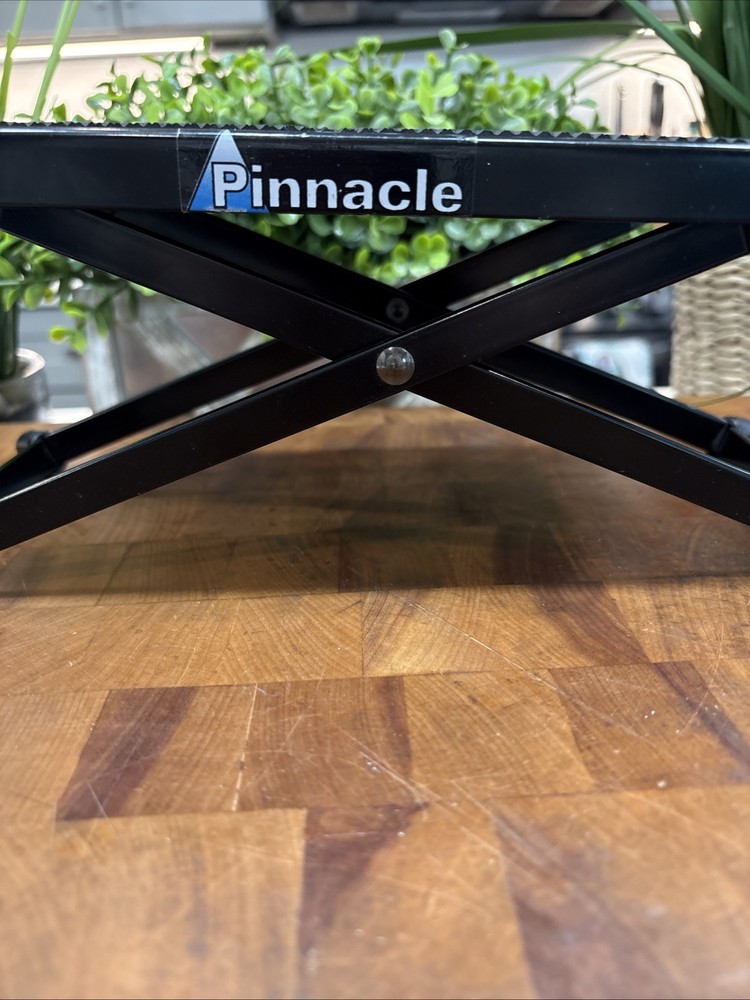 Pinnacle FOLDING CLASSICAL ADJUSTABLE GUITAR FOOT REST FOOT STOOL