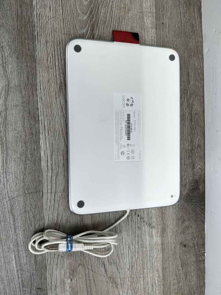 WACOM Bamboo Fun Writing Tablet - Model CTH-461 *NO PEN*