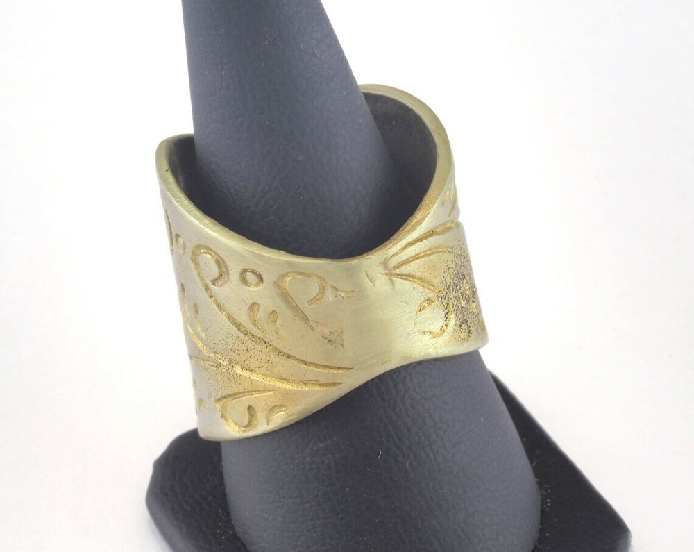 Adjustable Flower Ring Raw brass (19mm 9US inner size) 2655
