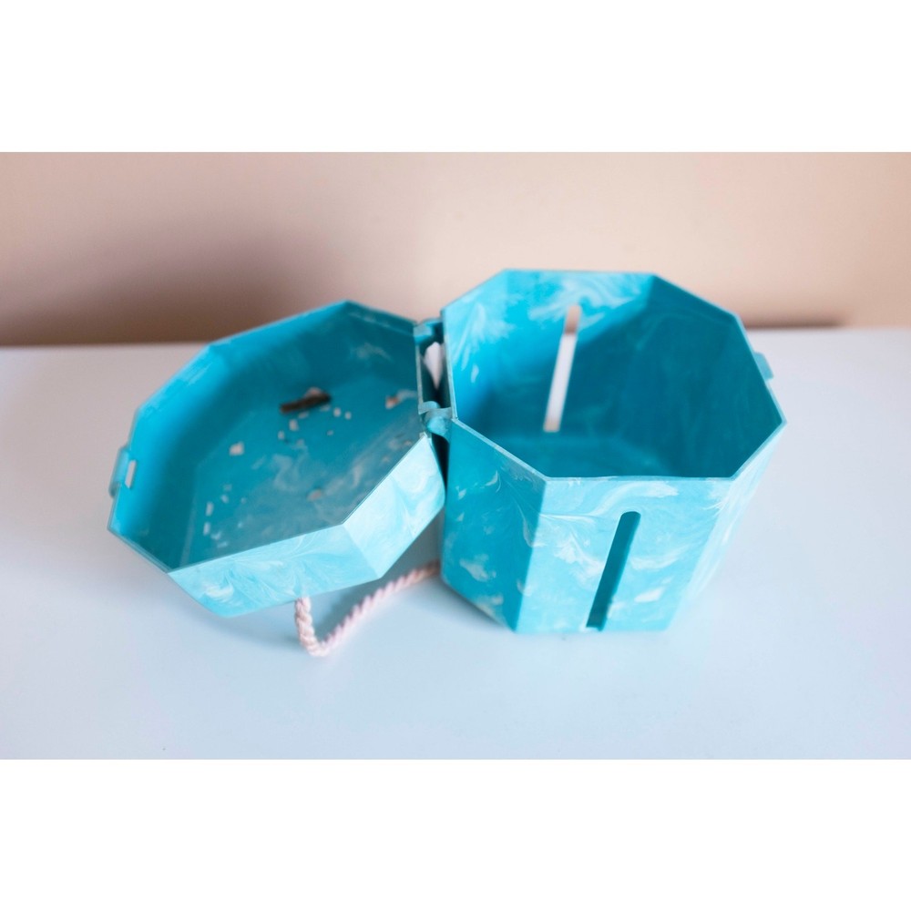 Vintage Plastic Yarn Caddy – Aqua Craft Storage
