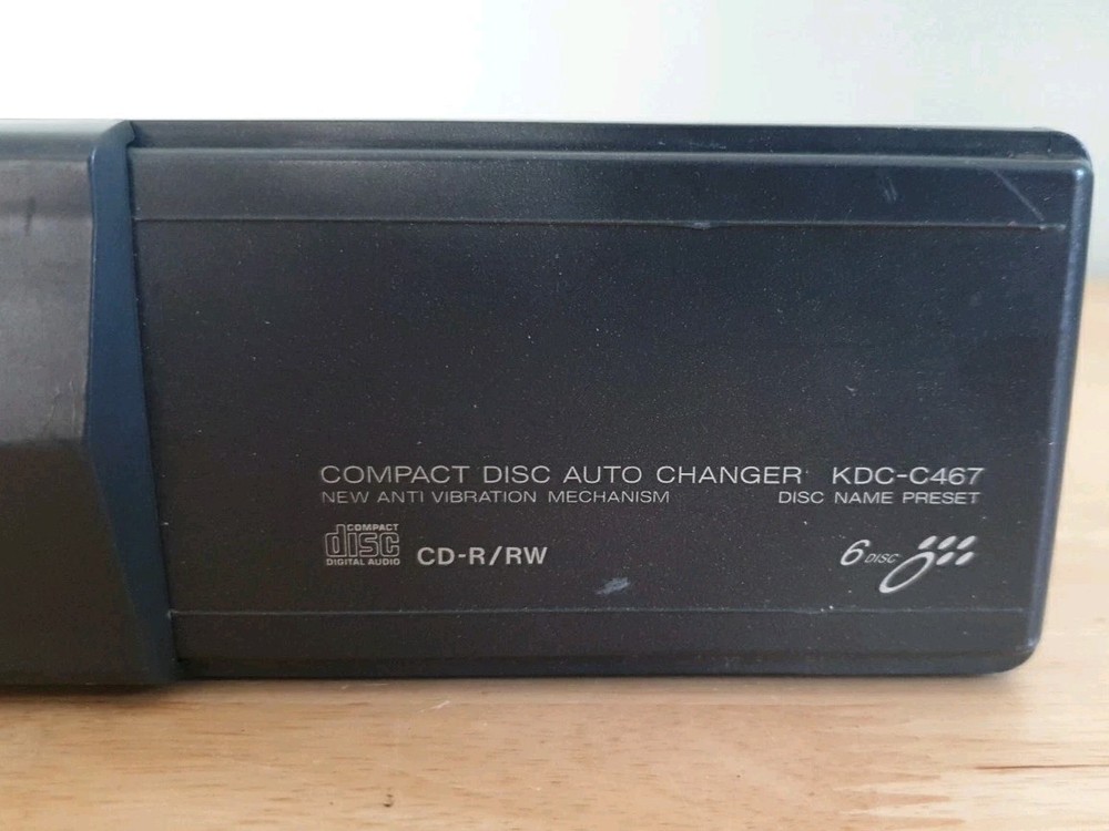 Kenwood Compact Disc Auto Changer KDC-C467 Untested NO DISC CADDY