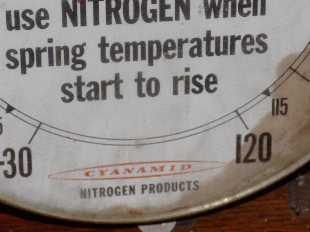 Vintage GLF Quality Nitrogen Bowed Glass Thermometer