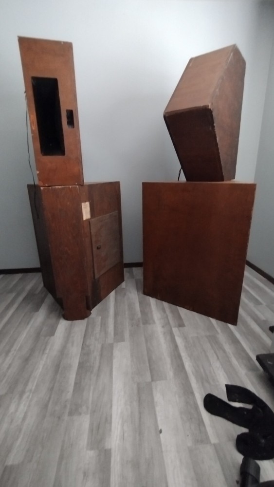 klipsch corner horn speakers