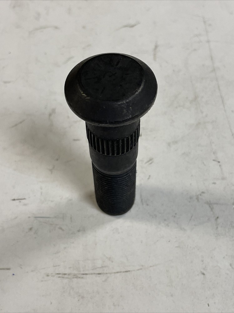 TDA R008947L MERITOR STUD - LEFT HAND
