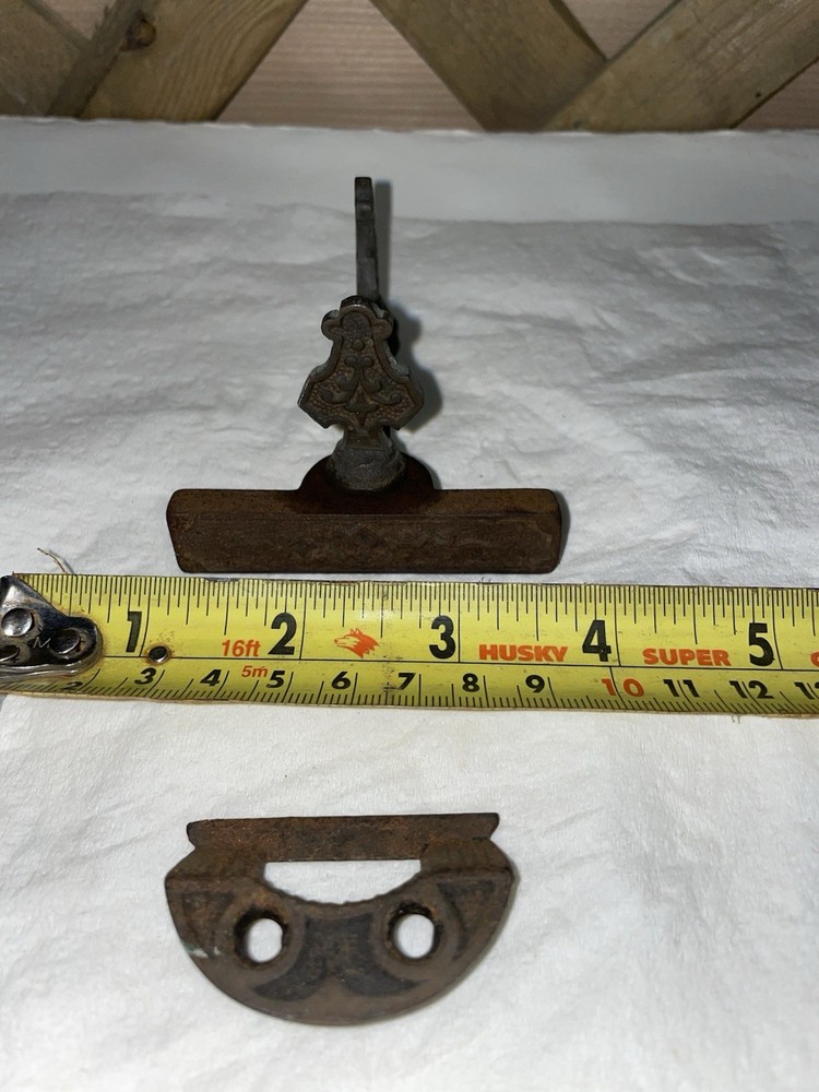 Antique Cast Iron Window Sash Lock / Decorative Hardware / Victorian
