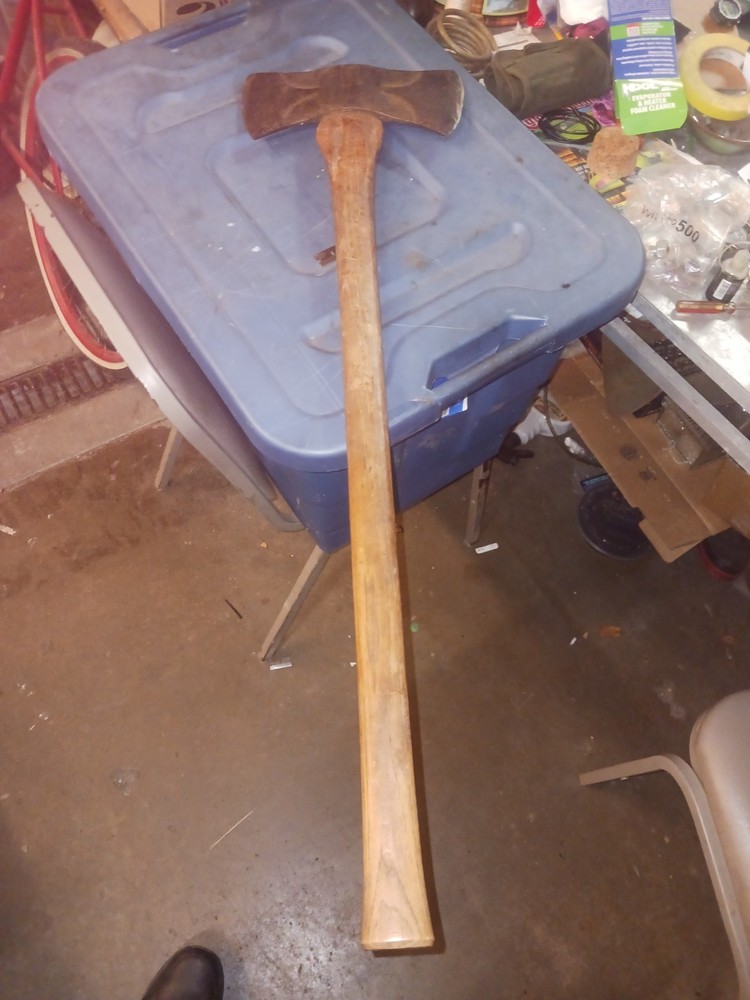 Vintage True Temper Kelly Perfect Phantom Bevel Axe Head And Handle