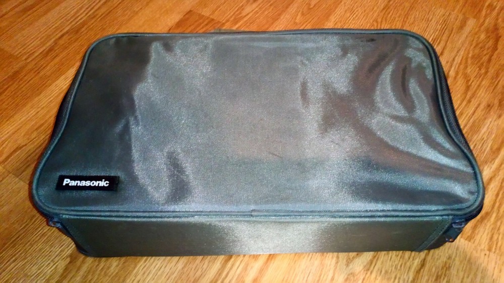 Panasonic LCD projector PT-LC76E 