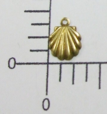 47443       6 Pc Brass Oxidized Small Seashell Charm Jewelry Finding