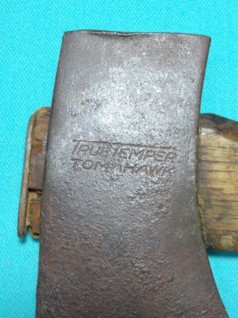 True Temper Tomahawk Hatchet Axe w/ Original Handle Belt Camp Trapping Ax No. TH